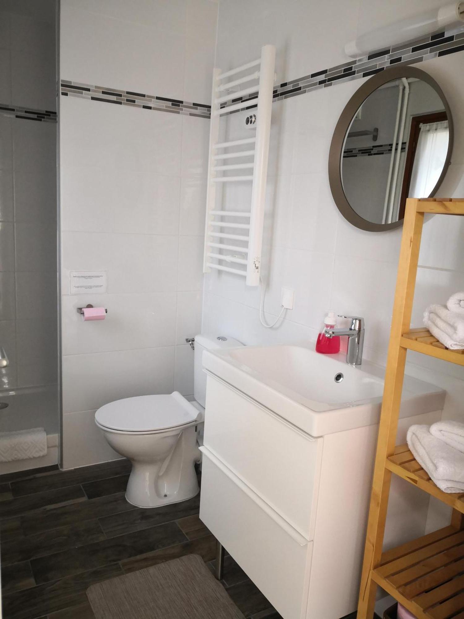 La Rose Des Vents Bed & Breakfast Saint-Germain-sur-Morin Exterior photo